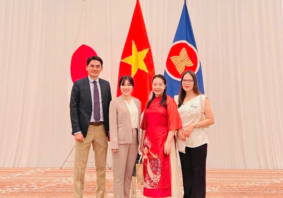 Cán bộ Phòng An ninh chính trị nội bộ xuất sắc giành giải Ba Cuộc thi Tiếng Anh “Phụ nữ Công an tự tin hội nhập, vì hòa bình và an ninh” 